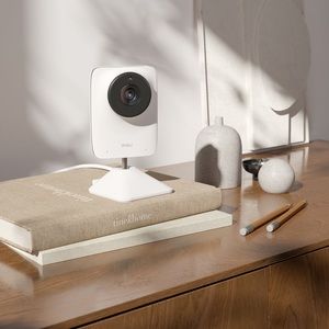 Miku Pro Smart Baby Monitor (Stand AND Wall Mount)